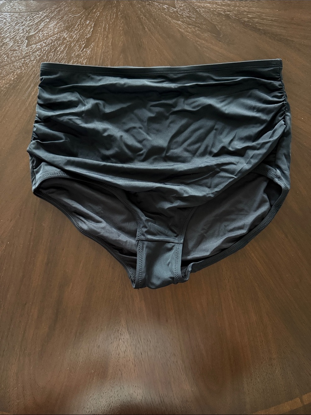 KIAVA Ruched High Rise Bottoms